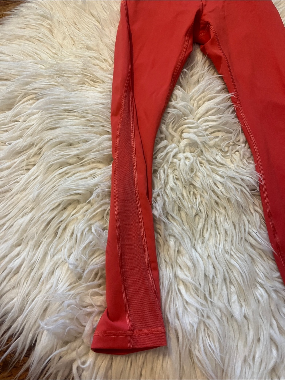 lululemon athletica Women’s Red Coral High-Rise Leggings with mesh sides Size 4 - Picture 2 of 9